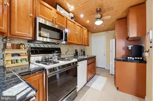 1801 Cricket Ln, Folcroft, PA 19032 - Photo 5