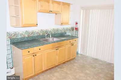 230 N Sycamore Avenue, Clifton Heights, PA 19018 - Photo 7