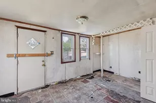925 Kerlin St, Chester, PA 19013 - Photo 17