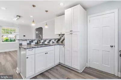 525 Broadview Road, Upper Darby, PA 19082 - Photo 17
