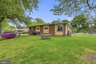393 Monticello Ave, Upper Chichester, PA 19014 - Photo 15