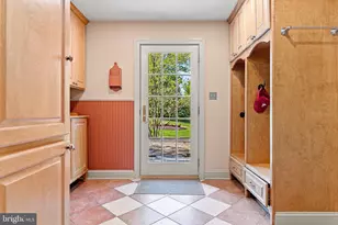 471 Bishop Hollow Rd, Newtown Square, PA 19073 - Photo 25