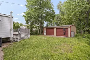 303 W Maryland Ave, Aldan, PA 19018 - Photo 29