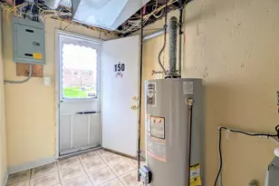 150 W Berkley Ave, Clifton Heights, PA 19018 - Photo 29
