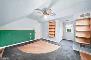 4110 Naamans Creek Rd, Upper Chichester, PA 19061 - Photo 23