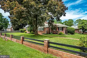 2207 Naamans Creek Rd, Boothwyn, PA 19061 - Photo 5