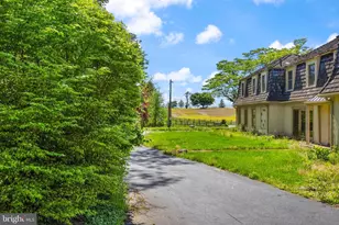 176 Abrahams Ln, Villanova, PA 19085 - Photo 17