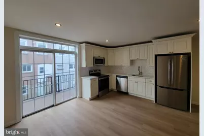 7108 Clover Lane, Upper Darby, PA 19082 - Photo 9
