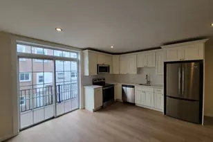 7108 Clover Ln, Upper Darby, PA 19082 - Photo 9