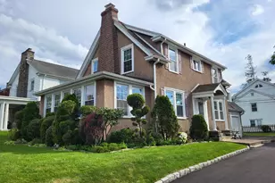470 Gainsboro Rd, Drexel Hill, PA 19026 - Photo 1