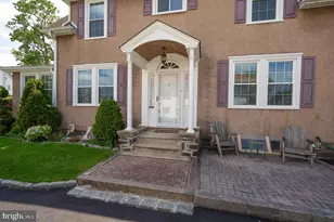 470 Gainsboro Rd, Drexel Hill, PA 19026 - Photo 5