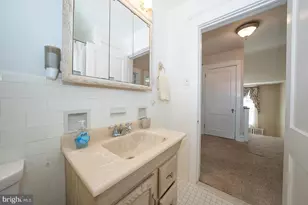 470 Gainsboro Rd, Drexel Hill, PA 19026 - Photo 43