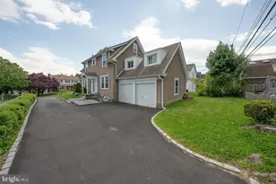 470 Gainsboro Rd, Drexel Hill, PA 19026 - Photo 55