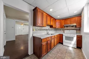 177 Wellington Rd, Upper Darby, PA 19082 - Photo 9