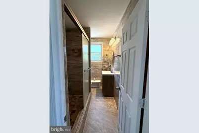142 E Essex Avenue, Lansdowne, PA 19050 - Photo 27