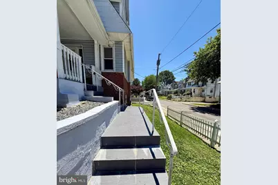 142 E Essex Avenue, Lansdowne, PA 19050 - Photo 3