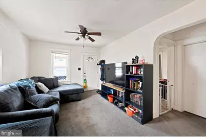 3 Norwood Drive, Marcus Hook, PA 19061 - Photo 5