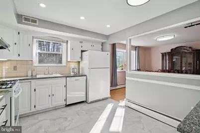 426 E Hinckley Avenue, Ridley Park, PA 19078 - Photo 9