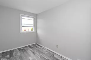 356 Beverly Blvd, Upper Darby, PA 19082 - Photo 17