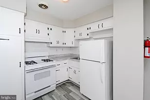 356 Beverly Blvd, Upper Darby, PA 19082 - Photo 25
