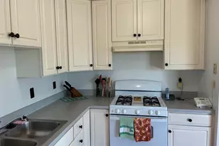 566 Applewood Ct, Upper Chichester, PA 19014 - Photo 5