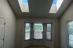 566 Applewood Ct, Upper Chichester, PA 19014 - Photo 15