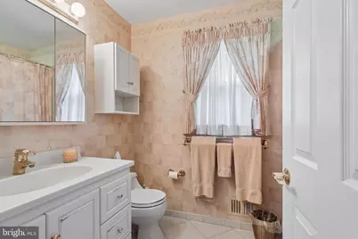 2607 Grand, Holmes, PA 19043 - Photo 39