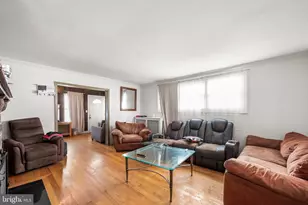 7441 Rogers Ave, Upper Darby, PA 19082 - Photo 7