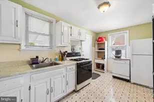 921 Spruce St, Collingdale, PA 19023 - Photo 13