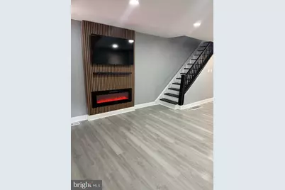 1827 W 4th Street, Chester, PA 19013 - Photo 3