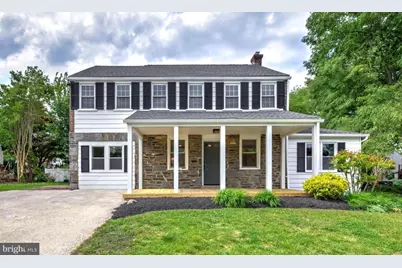 300 Walnut Place, Havertown, PA 19083 - Photo 1