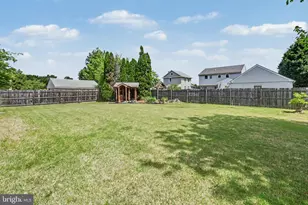 518 Tasker Ave, Folsom, PA 19033 - Photo 37