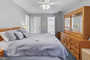 518 Tasker Ave, Folsom, PA 19033 - Photo 23