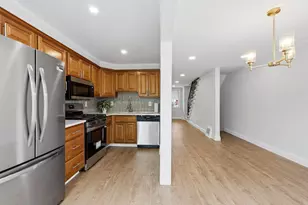 605 Crescent Dr, Glenolden, PA 19036 - Photo 9