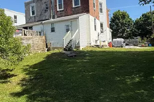 32 S 12th St, Darby, PA 19023 - Photo 17
