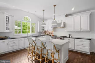 3907 Woodland Dr, Newtown Square, PA 19073 - Photo 7