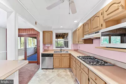 302 Lakeview Drive, Ridley Park, PA 19078 - Photo 13