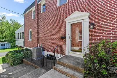 302 Lakeview Drive, Ridley Park, PA 19078 - Photo 3