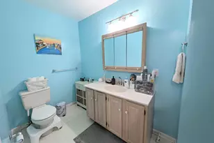 552 Applewood Ct, Upper Chichester, PA 19014 - Photo 17