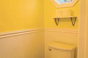 552 Applewood Ct, Upper Chichester, PA 19014 - Photo 11