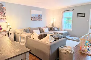 552 Applewood Ct, Upper Chichester, PA 19014 - Photo 7