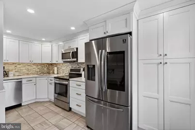 519 Seven Oaks Drive, Clifton Heights, PA 19018 - Photo 9