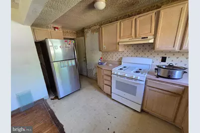 780 Taylor Drive, Folcroft, PA 19032 - Photo 9
