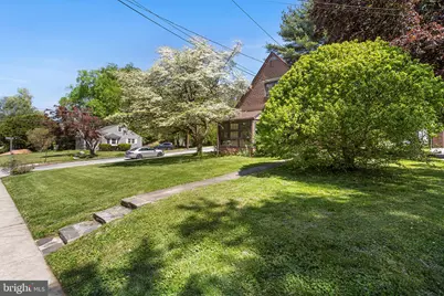217 E Thomson Avenue, Springfield, PA 19064 - Photo 5