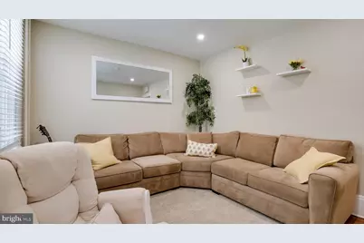 264 N Aberdeen Avenue, Wayne, PA 19087 - Photo 5