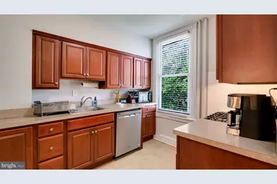 264 N Aberdeen Avenue, Wayne, PA 19087 - Photo 11