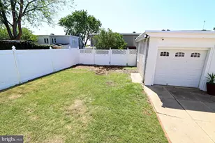 7206 Spruce St, Upper Darby, PA 19082 - Photo 47