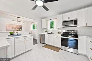 26 Giles Ln, Aston, PA 19014 - Photo 5