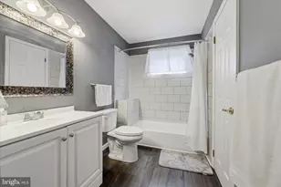 26 Giles Ln, Aston, PA 19014 - Photo 19