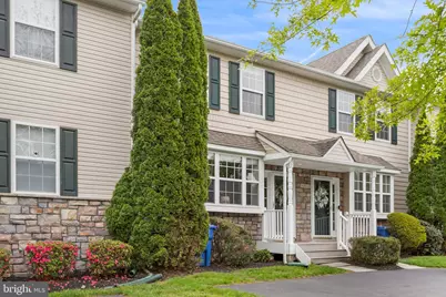 12 Hoag Lane, Aston, PA 19014 - Photo 1